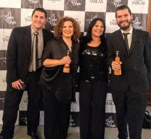 2019 Premios tablas. Junto a Lili Cuomo, Maxi Chaves